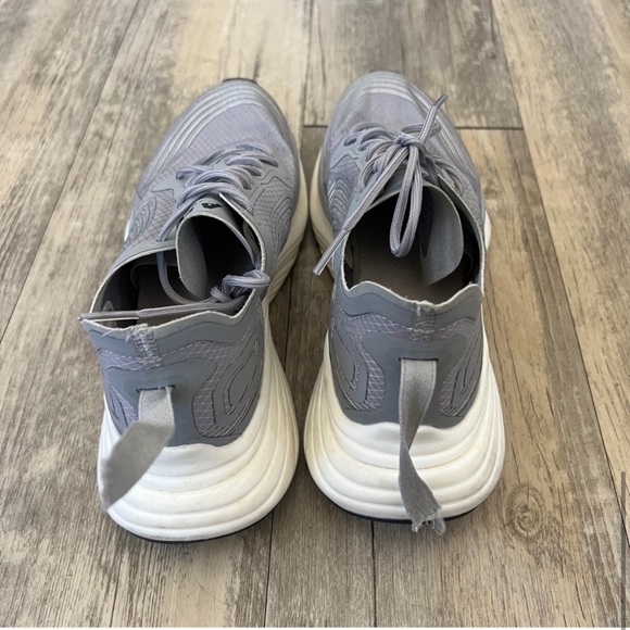 APL Athletic Propulsion Labs Streamline Women’s Running Sneakers in Gray Cement - Picture 5 of 5